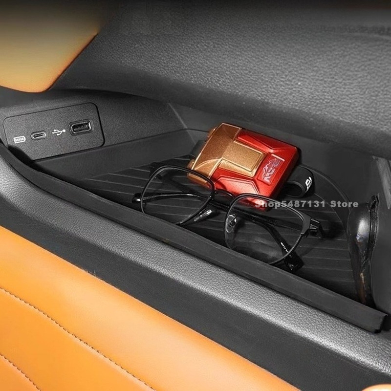 Auto-Zentralsteuerungsarmlehne – Car Accessories Under 500 Bewertung und Preis